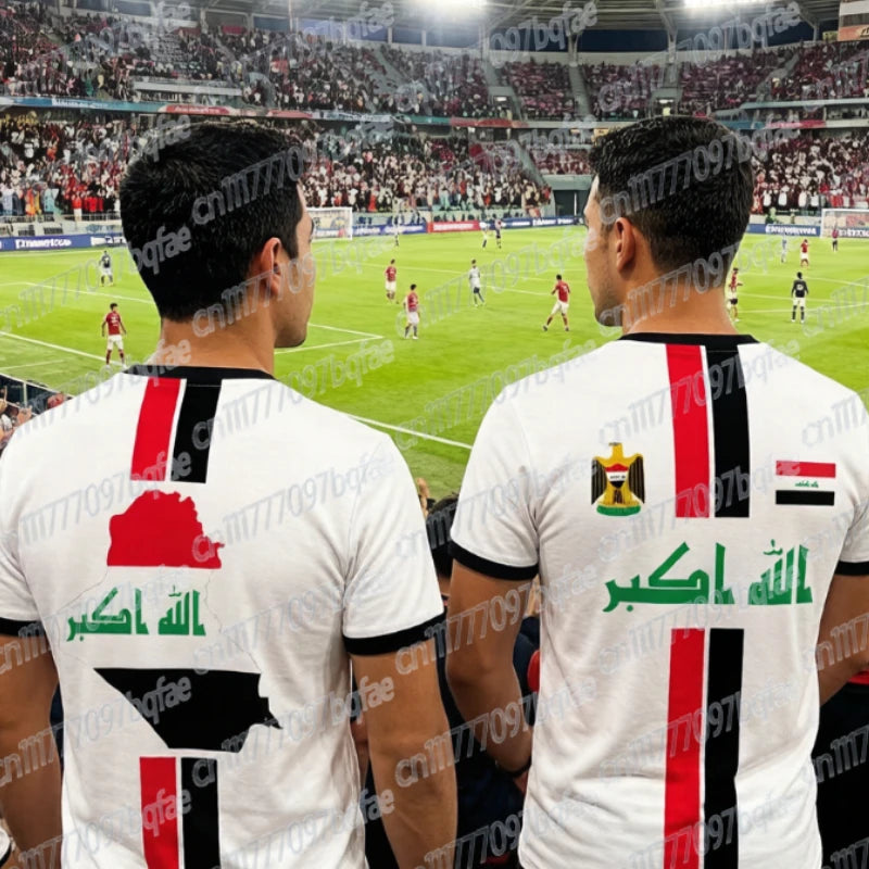 قمصان رياضية مطبوعة بتصميم مستوحى من العراق، بأكمام قصيرة وتصميم ستريت وير عصري، مصنوعة من قماش قابل للتهوية وسريع الجفاف،